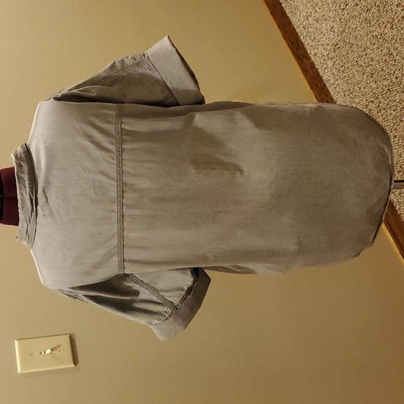 COPY - Short sleeve, button down - Picture 3 of 5